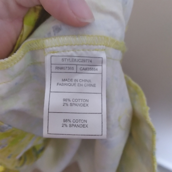 Jack By Bb Dakota Yellow and Blue Abstract Print Pleated Mini Skirt Size 4 - Picture 11 of 12